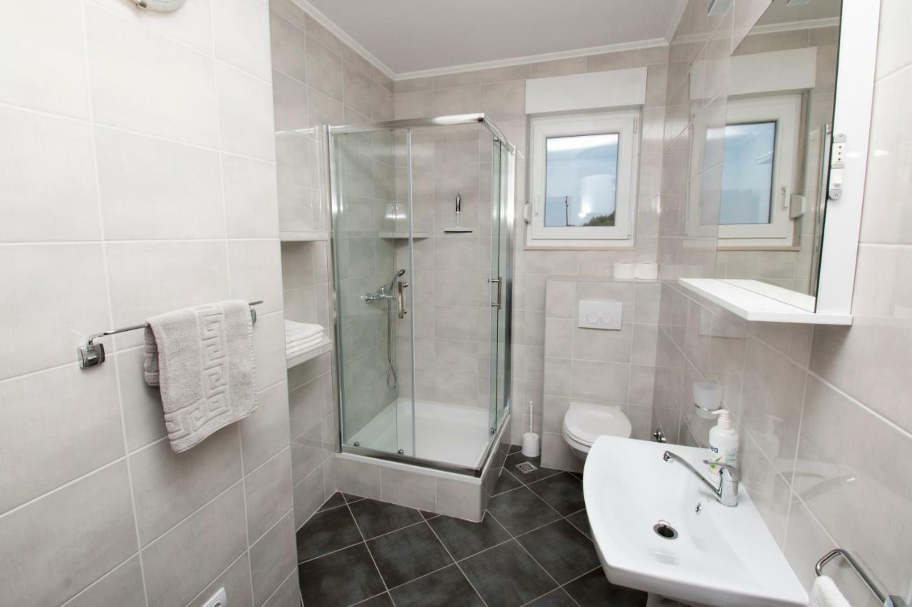 Apartments Liber Lokva Rogoznica Kültér fotó
