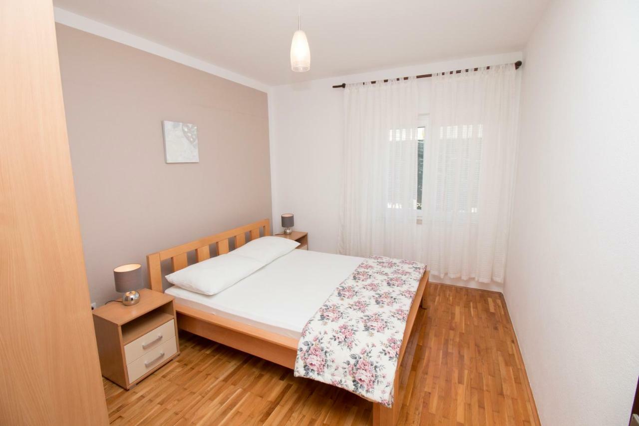 Apartments Liber Lokva Rogoznica Kültér fotó